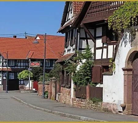 Grand Aux Portes De Strasbourg Apartmán *